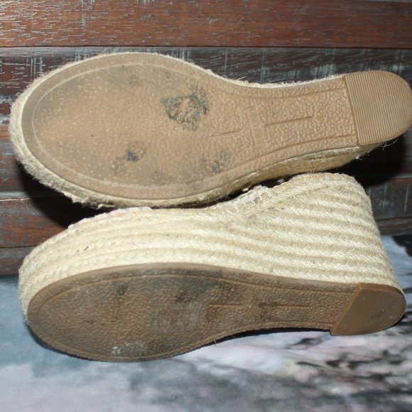 Strappy Wedge/Espadrille by Dolce Vita 🌵8 - Picture 7 of 15
